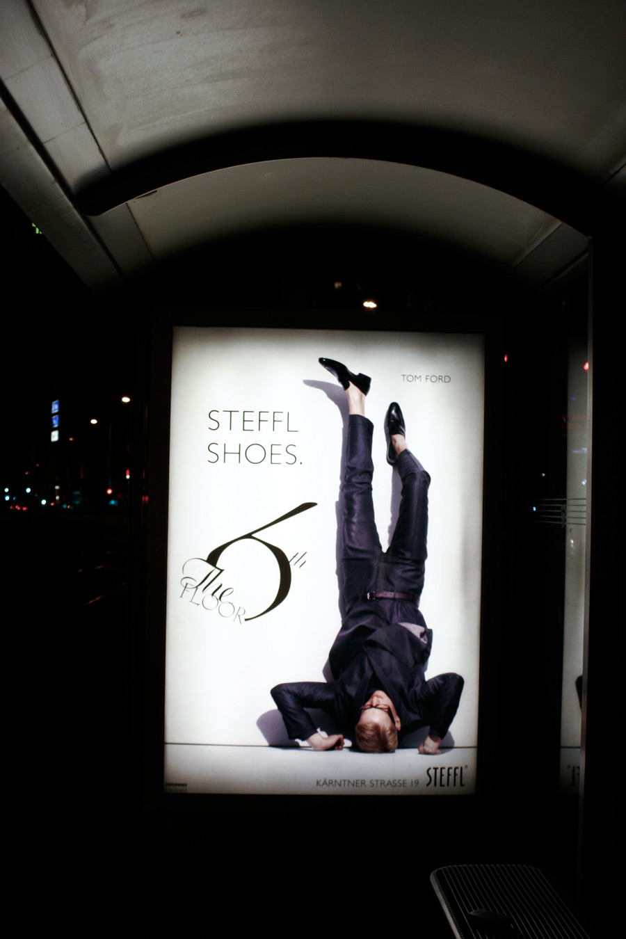 090_8565_steffl_citylight_night_900x1350