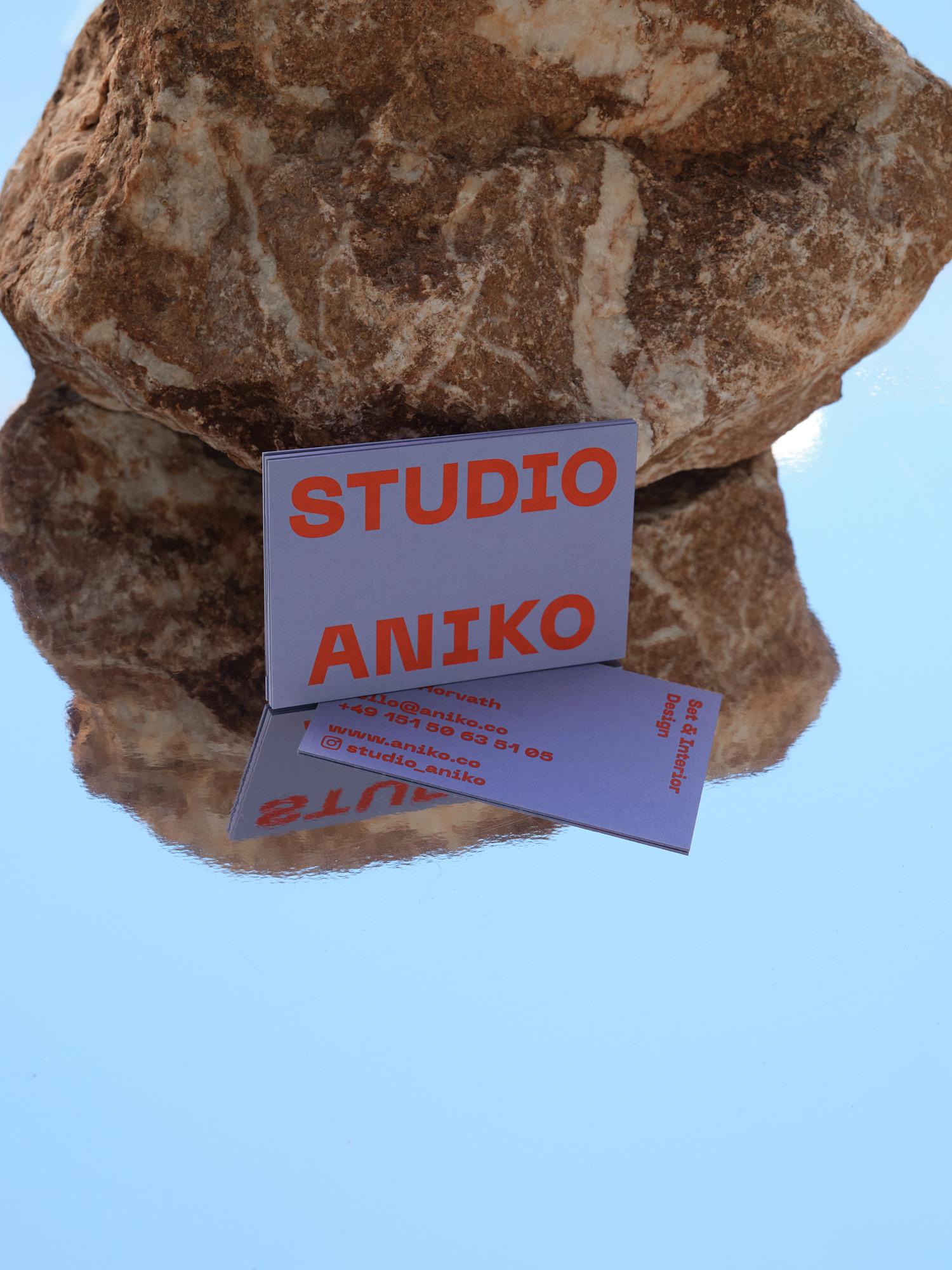 faible-creative-studio-aniko-branding-business-card